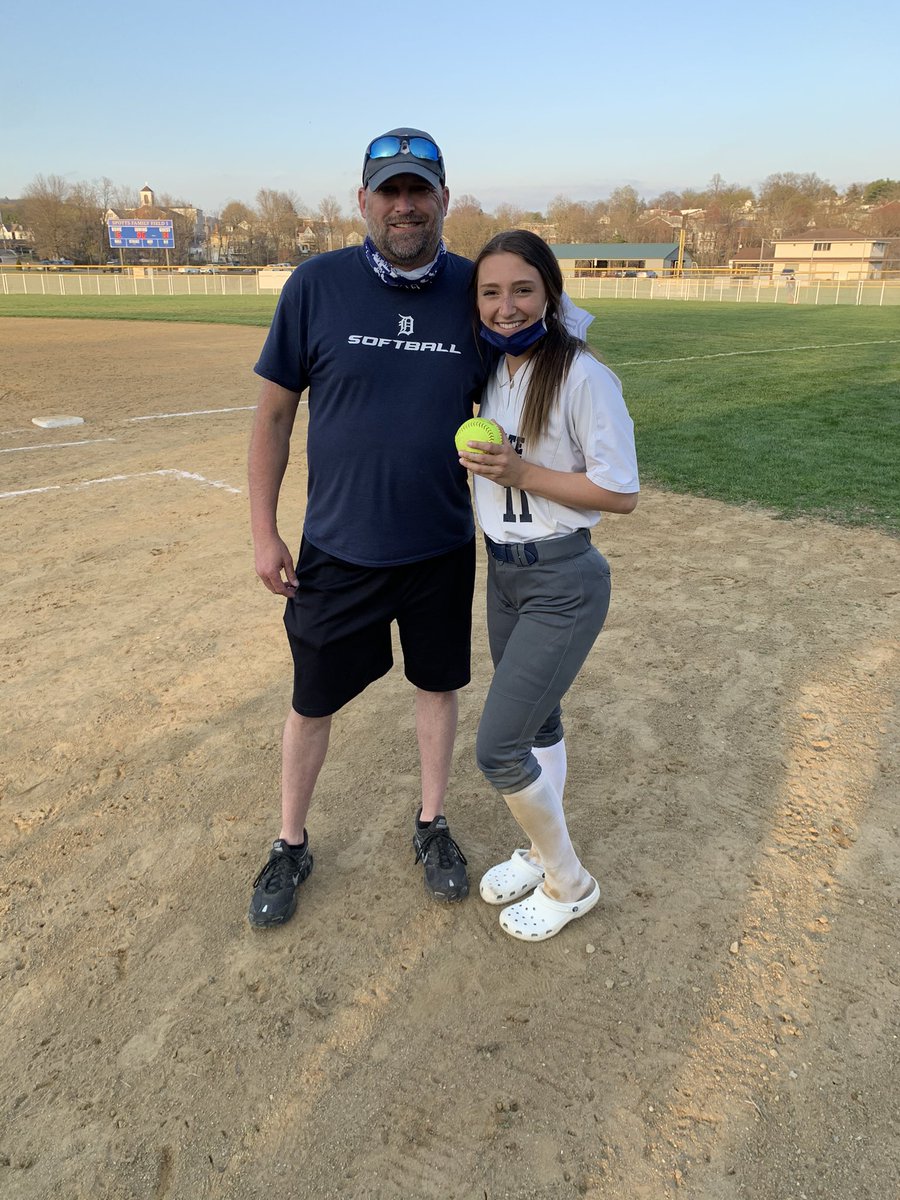 PSUD Softball tweet media