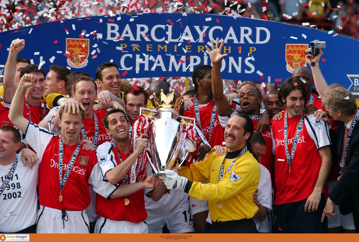 bbkigalifm's tweet photo. #BnBSports
Ku munsi nk'uyu muri 2004,Arsenal yegukanye igikombe cya shampiyona y'u Bwongereza (#PremierLeague) idatsinzwe umukino n'umwe
-Yakinnye 38
-Itsinda 26
-Inganya 12
-Amanota 90
-Yinjije ibitego 73
-Yinjizwa 26
#InvincibleStreamingParty https://t.co/FDoSyoeISQ