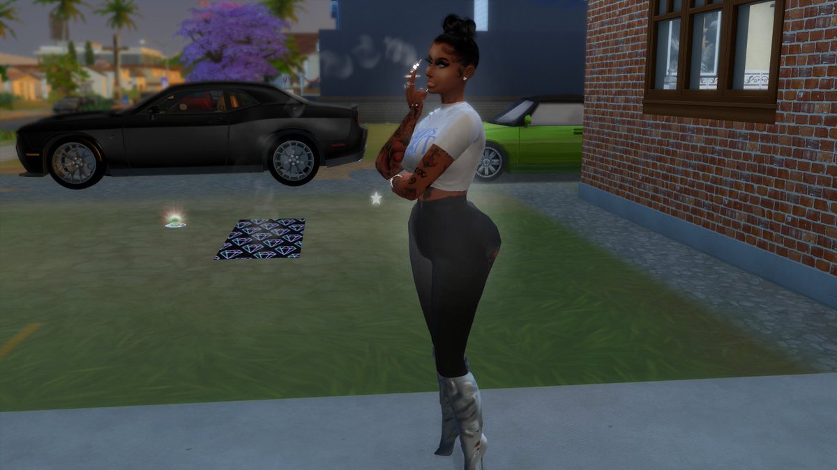 PrettyReaper93's tweet photo. Satin Is STRESSED OUT! #TheSims4 #ModTheSims4 #CC #BasmenntalMod #UrbanSimsSeries #UrbanSims https://t.co/6fl3gwpT2a