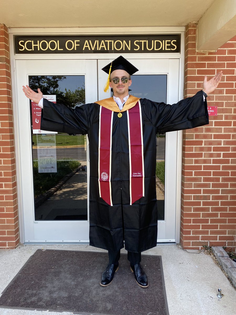 Azle_hoops's tweet photo. Super proud of @nulshaferr graduating from OU today! We use to see him high flying in the gym, now it’s in the sky. Good luck in your future and sky is literally the limit! @azleisd @azleathletics https://t.co/8ytWgBXbpX