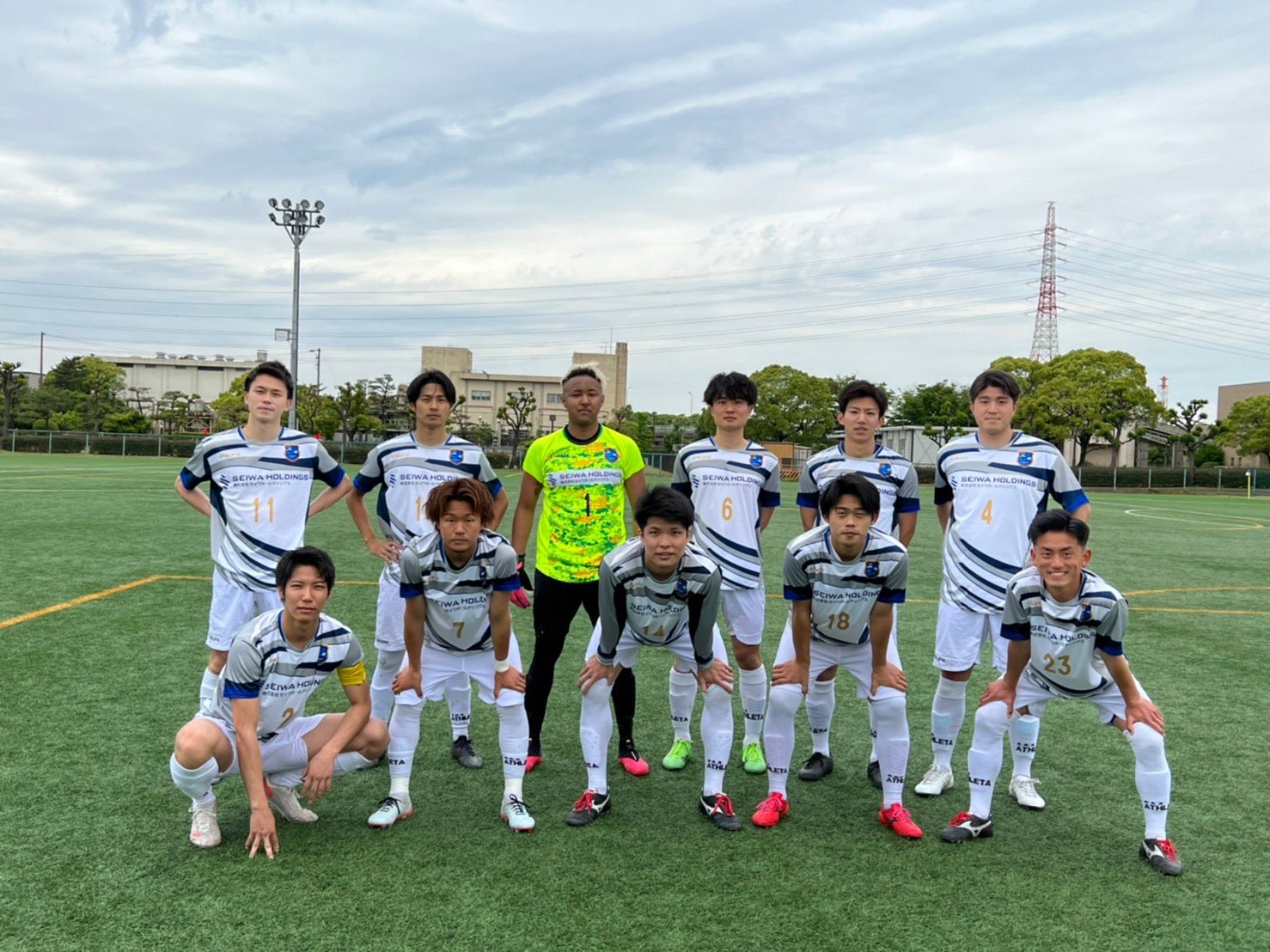 東海フットボールクラブ Tokai Fc 公式 Top チーム結果 22年度愛知県社会人サッカーリーグ Vs 大同特殊鋼 合計 4 0 得点者 1得点目 10番 市原優太選手 2得点目 14番 鈴木大嗣選手 3得点目 14番 鈴木大嗣選手 4得点目 10番 市原優太選手 見事