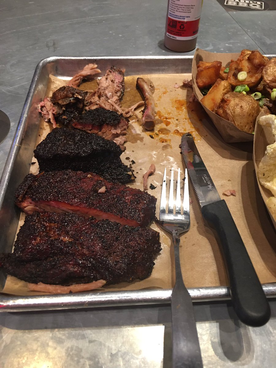 MSino11's tweet photo. Shout out to @chefsymon @mabelsbbq4th for the restaurant week special.  $35????  Insane.  This is the best deal in Cleveland.  Cooked beyond perfect as usual!  Thanks so much! https://t.co/wL5rRZW1qr