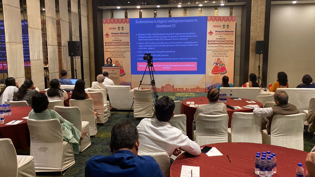 docgulia's tweet photo. ORP sessions #Ortho #Radio #Patho are always the most sought after sessions in all #Musculoskeletal meetings. 
This one in #Jaipur was no different! Fantastic talk by Dr Mukta Ramadwar on pathology of #Chondroid lesions
#BMORTHOONCOCON #IMSOS https://t.co/qrxahvQuYa