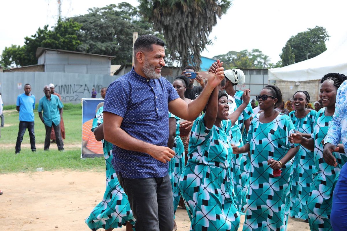A_S_Nassir's tweet photo. My government shall be for women and by women. I will ensure a third of my entire county government will be constituted of women and a third of our development expenditure is dedicated to projects that will transform the lives of the great women of Mombasa.
#MombasaMwanzoMpya https://t.co/SnretYfr36