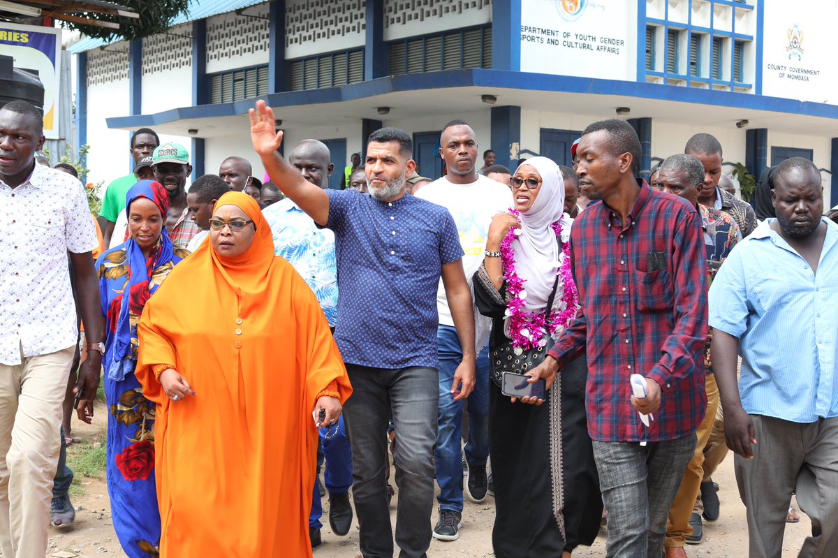 A_S_Nassir's tweet photo. My government shall be for women and by women. I will ensure a third of my entire county government will be constituted of women and a third of our development expenditure is dedicated to projects that will transform the lives of the great women of Mombasa.
#MombasaMwanzoMpya https://t.co/SnretYfr36
