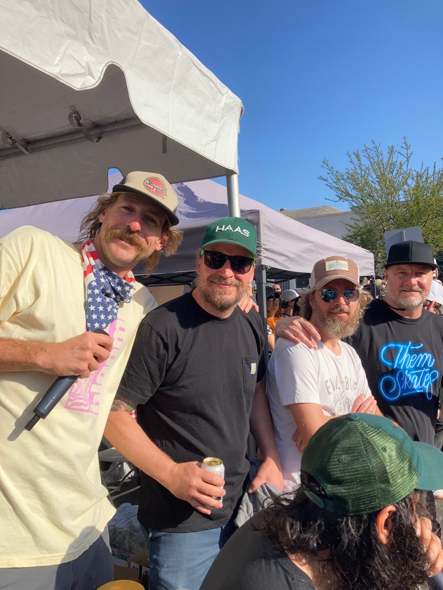 Intuitionskate's tweet photo. The #BladingCup 🏆 was a blast! A few pics of some great times, &amp; looking forward to more! 📸1: #RobbiePitts / Mick / #AirManatee, 📸2: Sixx / Mick / #RobScallon, 📸3: @RobScallon / #DerekHenderson, 📸4: Mick / Mike Opalek / TJ Webber! / @blove #intuitionskateshop #rollerblading https://t.co/rw56uVL4GS