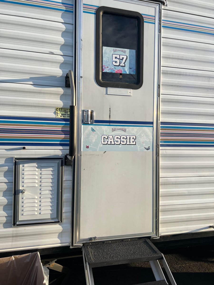 Thank u <a href="/lvrsnfrndsfest/">Lovers & Friends Festival</a> see u tomorrow.