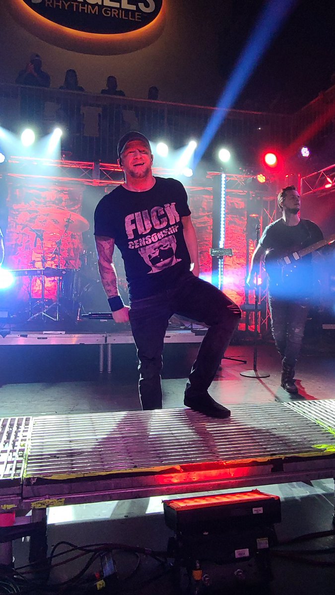 MyFairLenore's tweet photo. @ATRhq thanks for one hell of a Friday night. https://t.co/6RKpPeSUXM