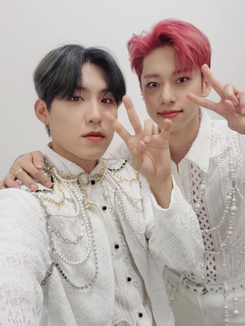 9998_Archive's tweet photo. 220515
🐦독일에서 우동샷 ❤️‍🔥 https://t.co/uZ9Hi81v7l