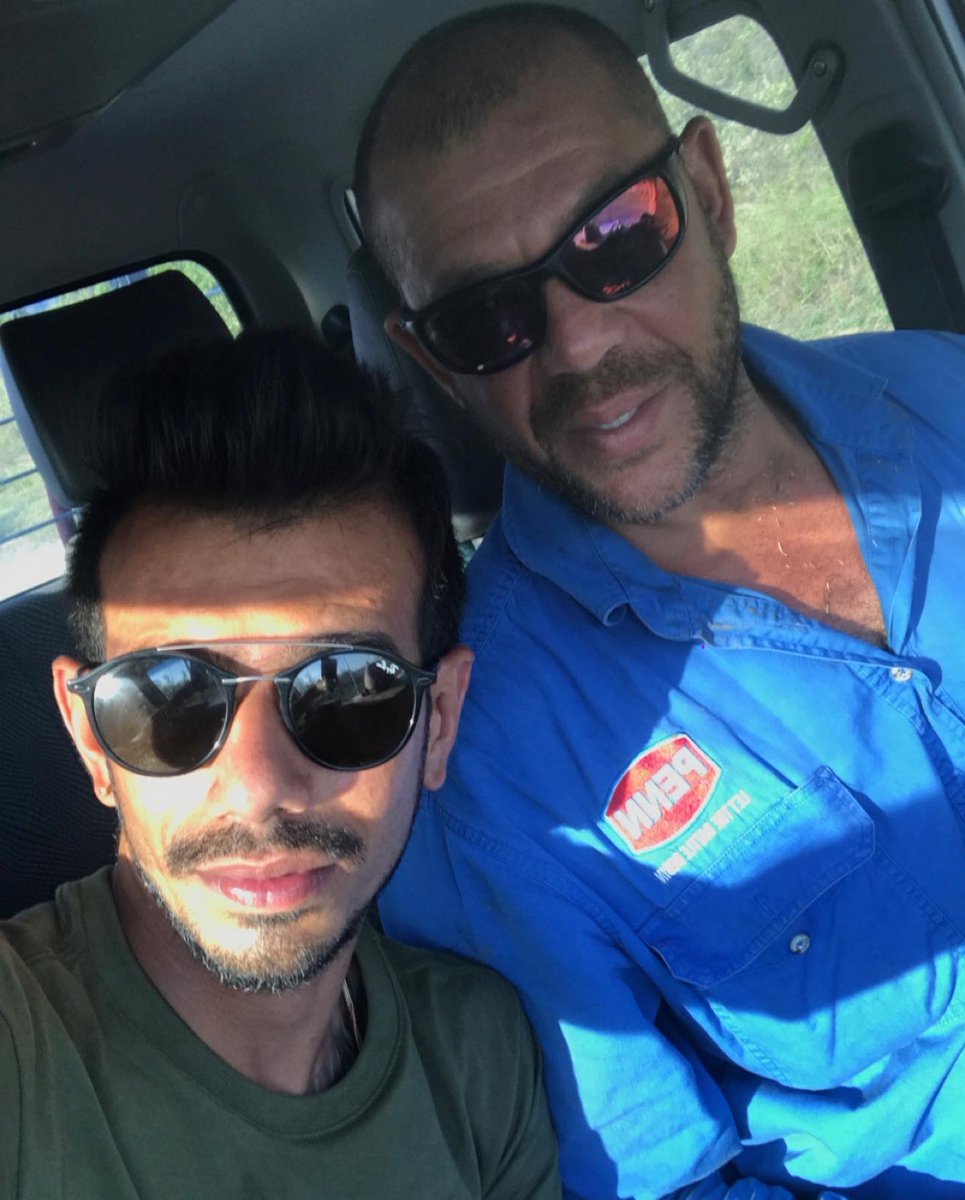 yuzi_chahal's tweet photo. Today I have lost my closest man.
You were just not a colleague 
My family, my man 
My symonds uncle ❤️ I will miss you terribly 
RIP 🙏🏻💔 https://t.co/5BvliutC8f