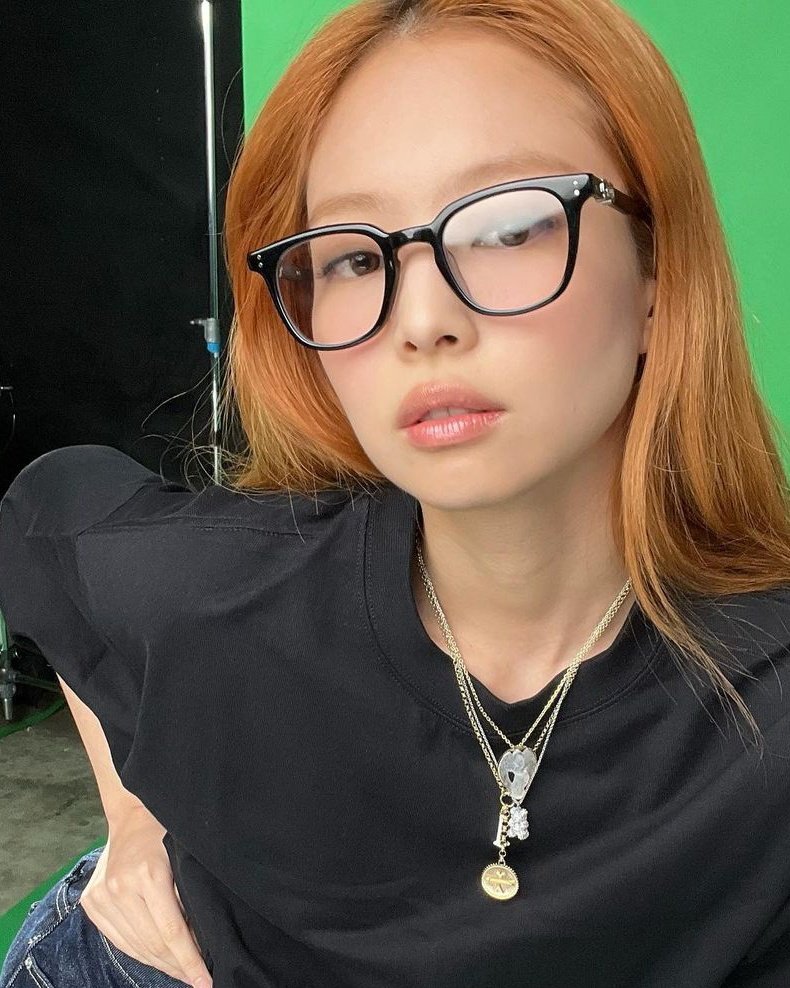 Defsouln_'s tweet photo. This Jayb           with            This Jane 

#defni #jenbeom #jenbum #gotpink https://t.co/LdBusM9zT3