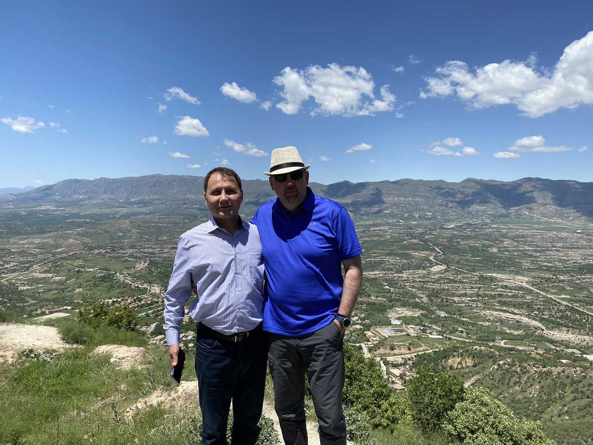 CZinErbil's tweet photo. With the Mayor of Amedi district #WarshinTaher among the Kurdish people in Amedi district. Thank you very much. It was amazing - #beautifulKRI https://t.co/UdX1K4nuPe