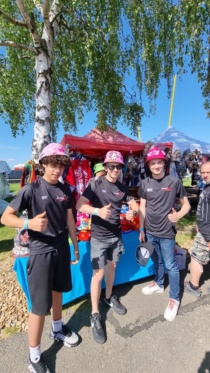 Pro83Academy's tweet photo. The lads keeping it cool during a hot day at the @MCNFestival 

#MCNFestival #Pro83Academy https://t.co/JMsaWu1jFm
