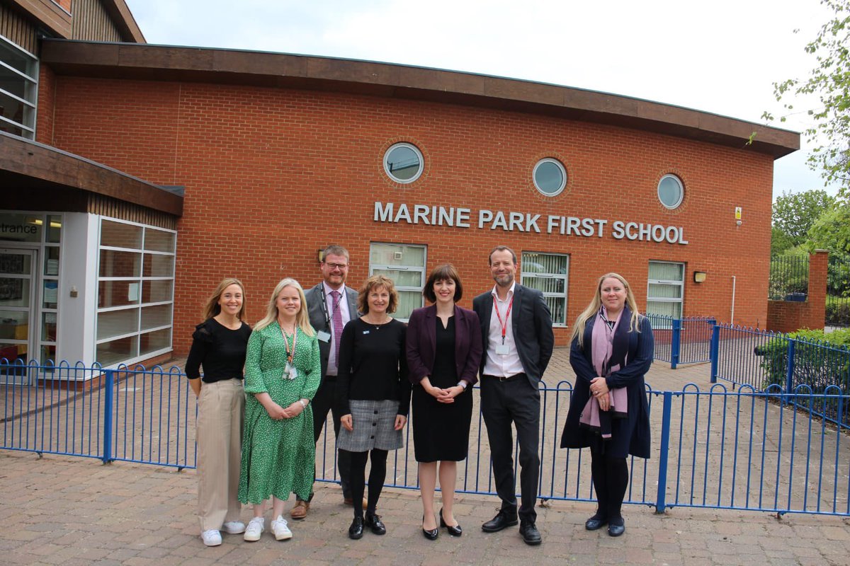 educationnortht's tweet photo. Shadow Education Minister, Bridget Phillipson MP, seeing the impact of Reading Recovery.  Well done Kerry Clegg for organising the visit and thank you to @marine_school for your wonderful children, staff and governors for talking with such passion about making a difference. https://t.co/ah78BzfXsk