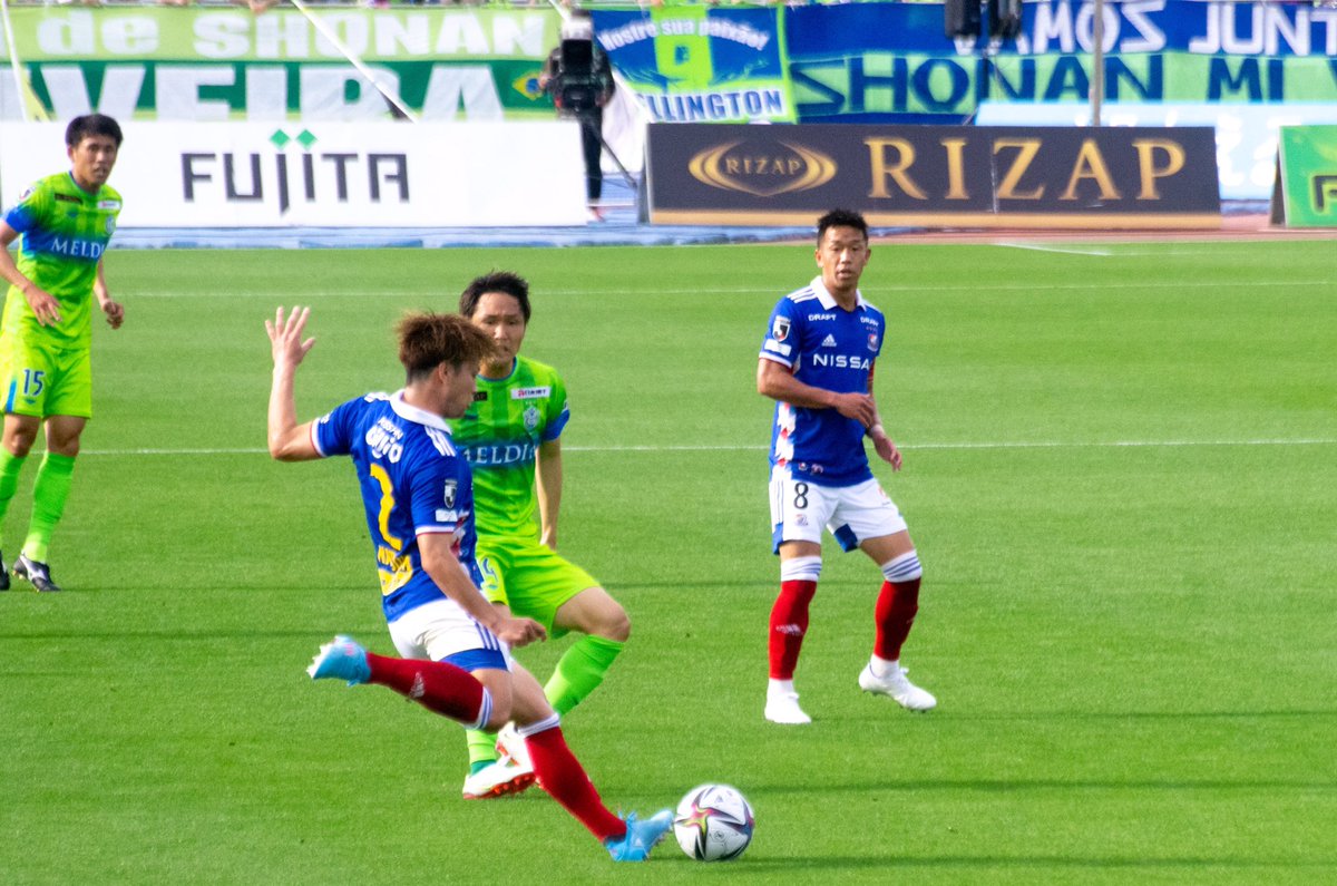 Teeeda_mk's tweet photo. 昨日はお疲れ様でした🇫🇷
久々に蒸し暑かったけど、興奮するような試合が見れて楽しかった！
次も勝つぞー！

#fmarinos 
#PENTAX #pentaxk_5 https://t.co/SLDYKi8umD