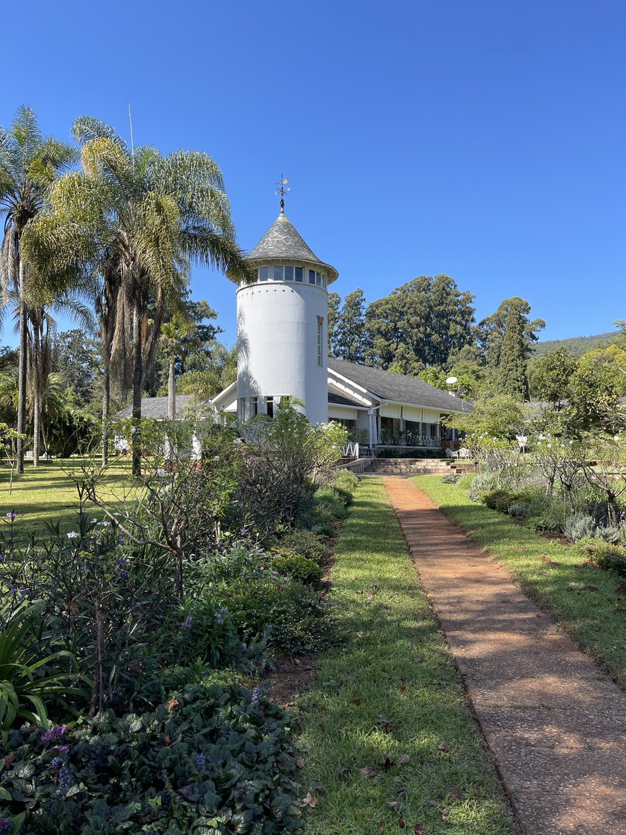 GregTheMarketer's tweet photo. The Zimbabwe’s best-kept secrets: The Gardens at @LaRochelleHouse #shotoniphone https://t.co/mbhVR5E1p8