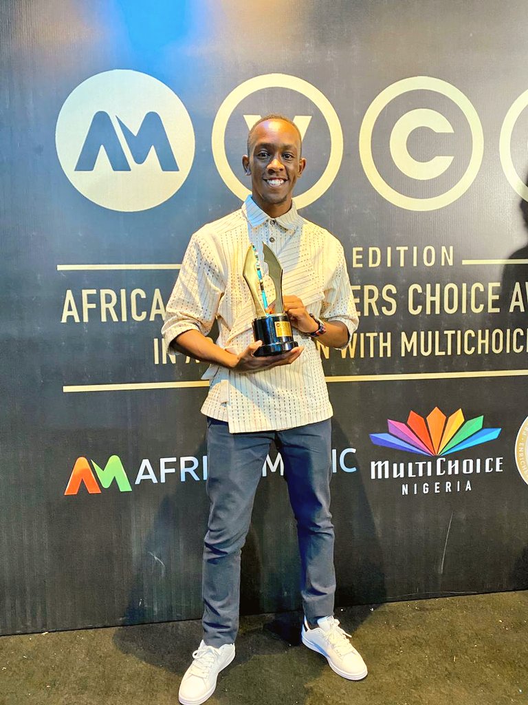 Uncle Gachara tweet media