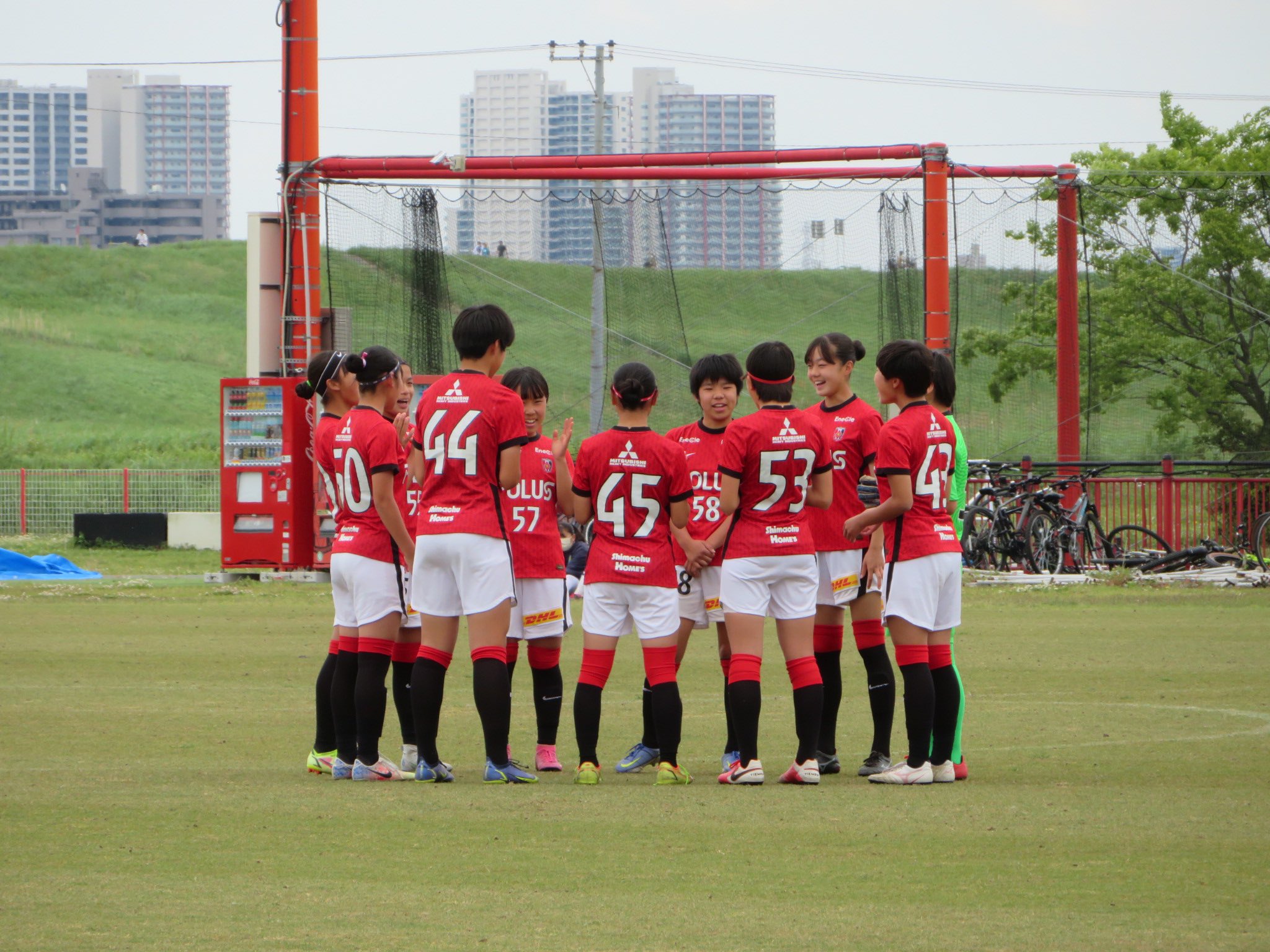 K Ozaki 5 8 日 Jfa U15女子サッカーリーグ22 関東 前期 第3節 三菱重工浦和レッズレディースジュニアユース 4 1 3 1 Inac白岡scレディース 得点 55伊林由菜 62平川陽菜 49辻あみる 44伊勢はな 3日前の悔しい大会から 奮起して臨んだゲームは快勝