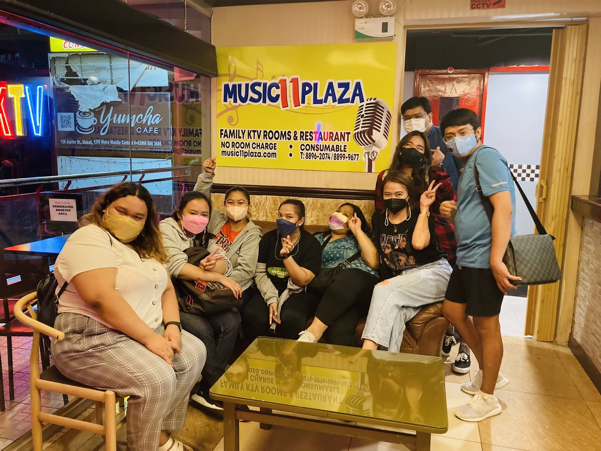 GeorGINAcredo's tweet photo. Scooter and KTV Date with Krimmillionaires Fam!π₯°π
Love these beautiful people!π
#WeekendsBest #Saturdate #KrimmillionairesFam https://t.co/FFXJPzHFOT