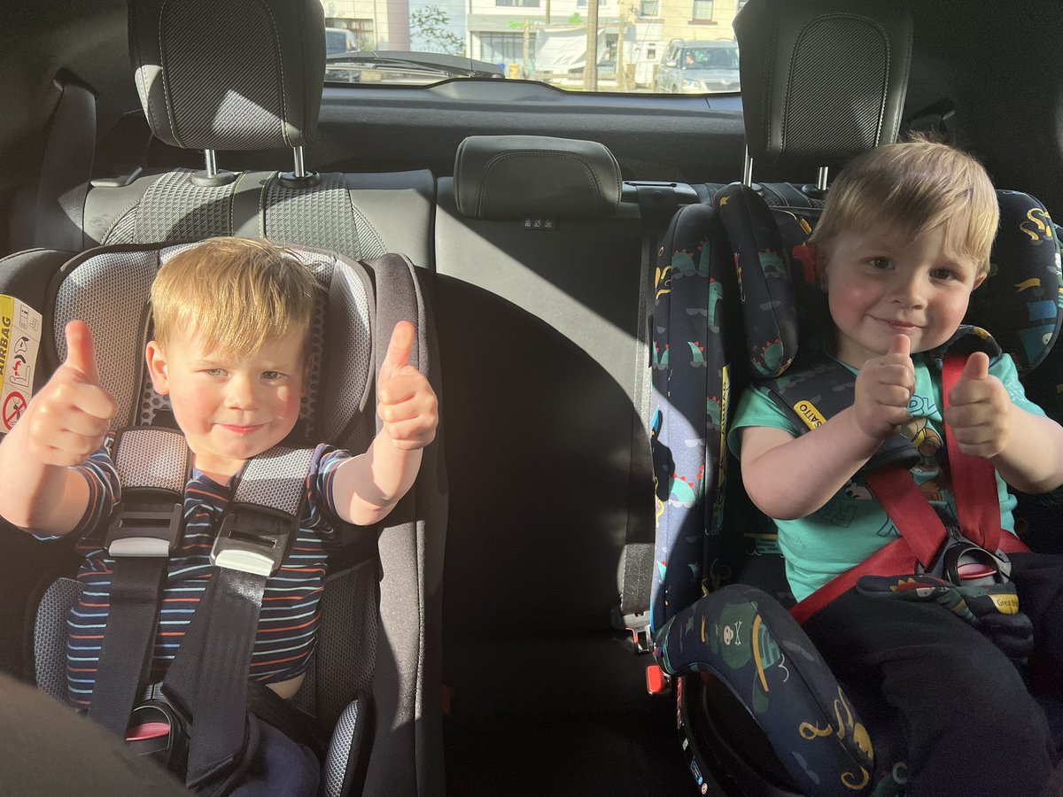Hels4810's tweet photo. @TheLathums when your two year old son and nephew are deciding whether they want Fight On or Circles of Faith on first in the car (and know the words to both). #LathumsMiniSuperfans https://t.co/pprFJKIxlw