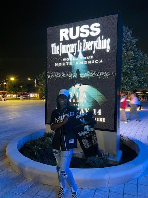 Toshonia_'s tweet photo. #TheJourneyIsEverything #RUSS #Houston @russdiemon 🤍 https://t.co/LUKQqfq6Ce
