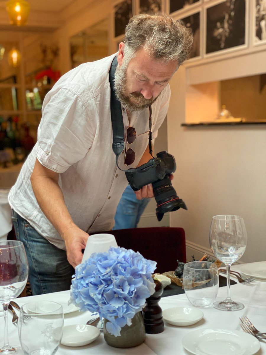 VilladiGeggiano's tweet photo. Happy Birthday to our resident photographer @London_W4 🎂
#topteam #eventvenue #partytime #birthdaydinner #privatedining #privatedinners #privatediningroom #chiswick #hammersmith #kew #richmond #italiansinlondon #westlondon #fulham #thisislondon #italianrestaurant #italianfood https://t.co/ouIxJe4OGo
