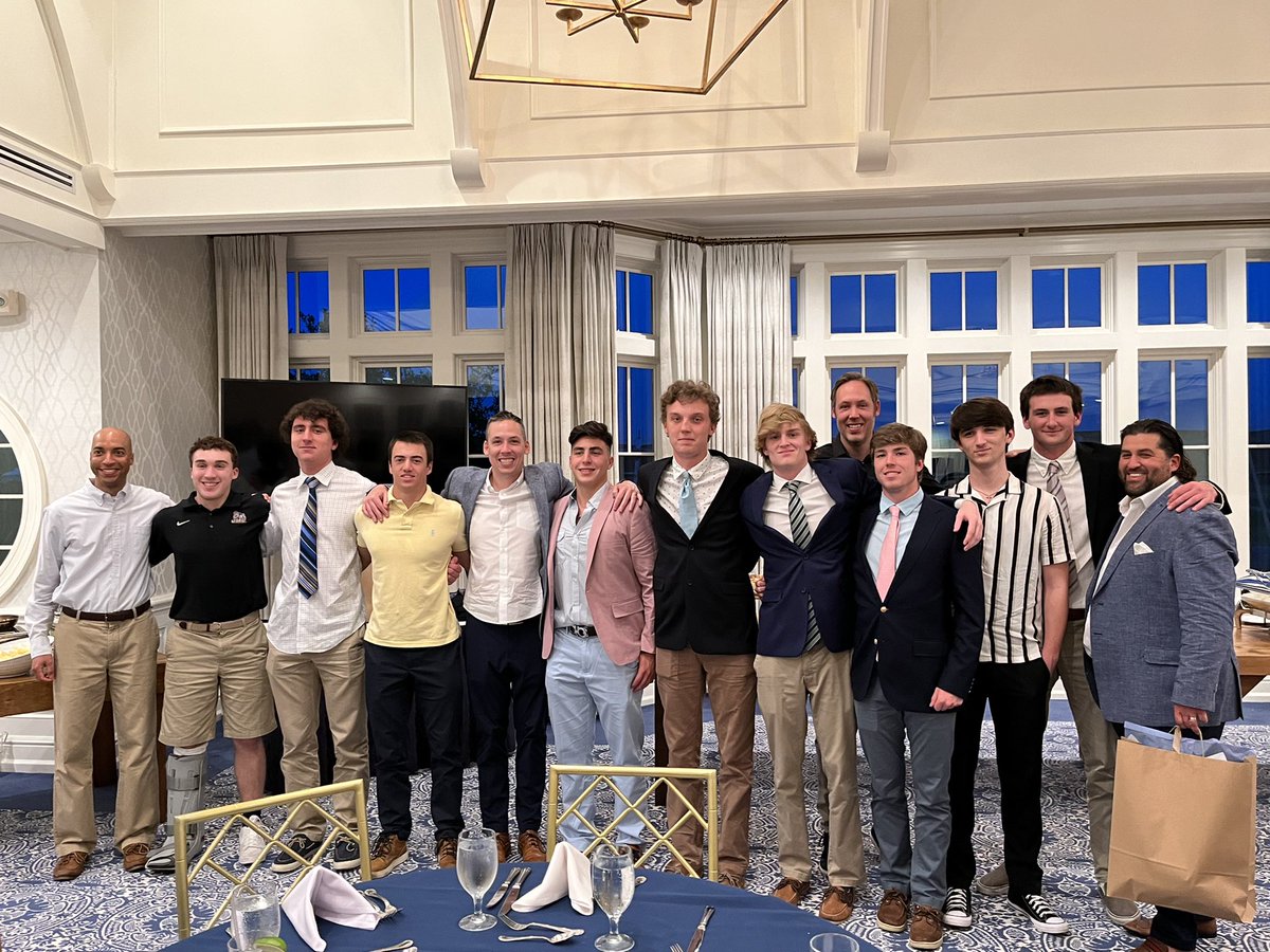 Strhoops tweet media