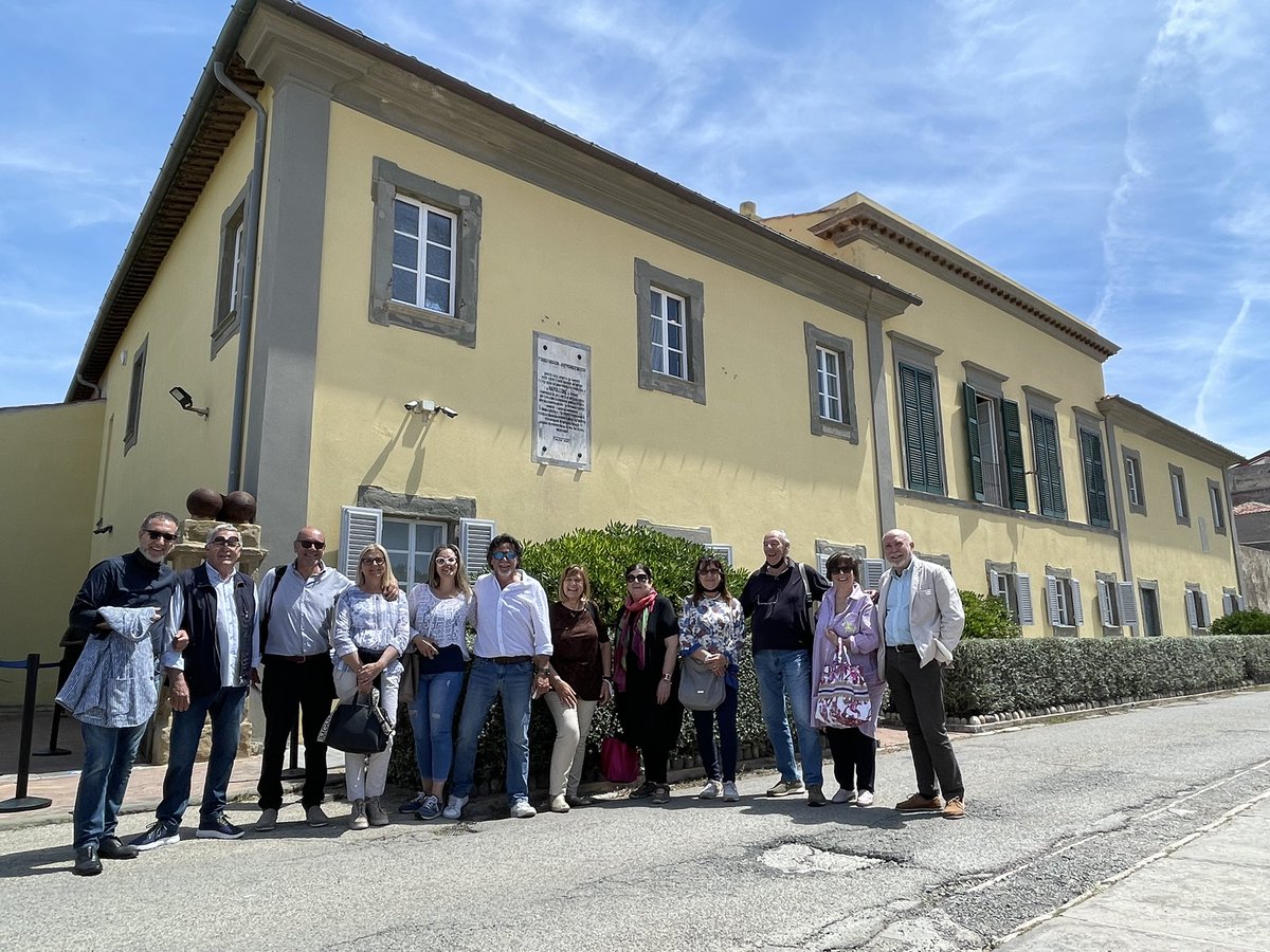 RotaryClubPb's tweet photo. Interclub Area Maremma 2 a Portoferraio in visita attraverso percorsi Napoleonici https://t.co/LW1oFIRPsV