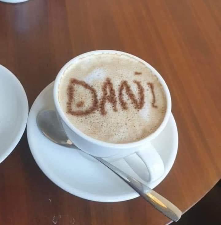 Deni4TheVilla's tweet photo. Kusii suga guusha. 

#Deni4somalia
#Somalia
#15MAY2022
#AMNi #ADEEG #AMMANO https://t.co/69iXWSUI25