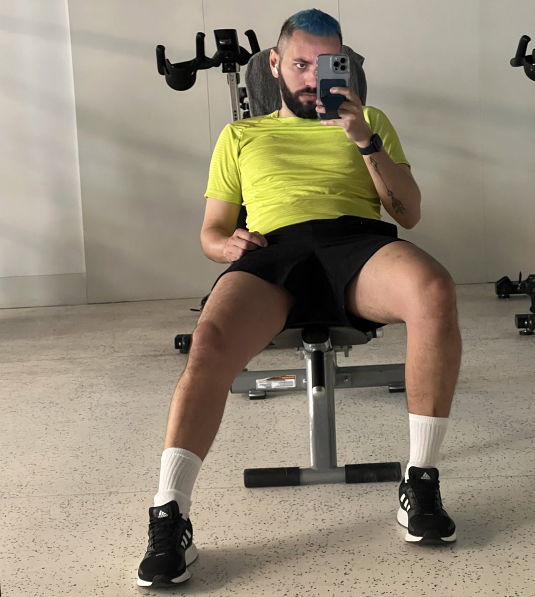theguirocha's tweet photo. Bixcoito de domingo
#TwitterLGBTQ #TwitterLGBT #LGBTQIABeauty #LGBTQIAofMay #Gym #GayFitness 🏳️‍🌈🇮🇪 https://t.co/eYBivIDDkh