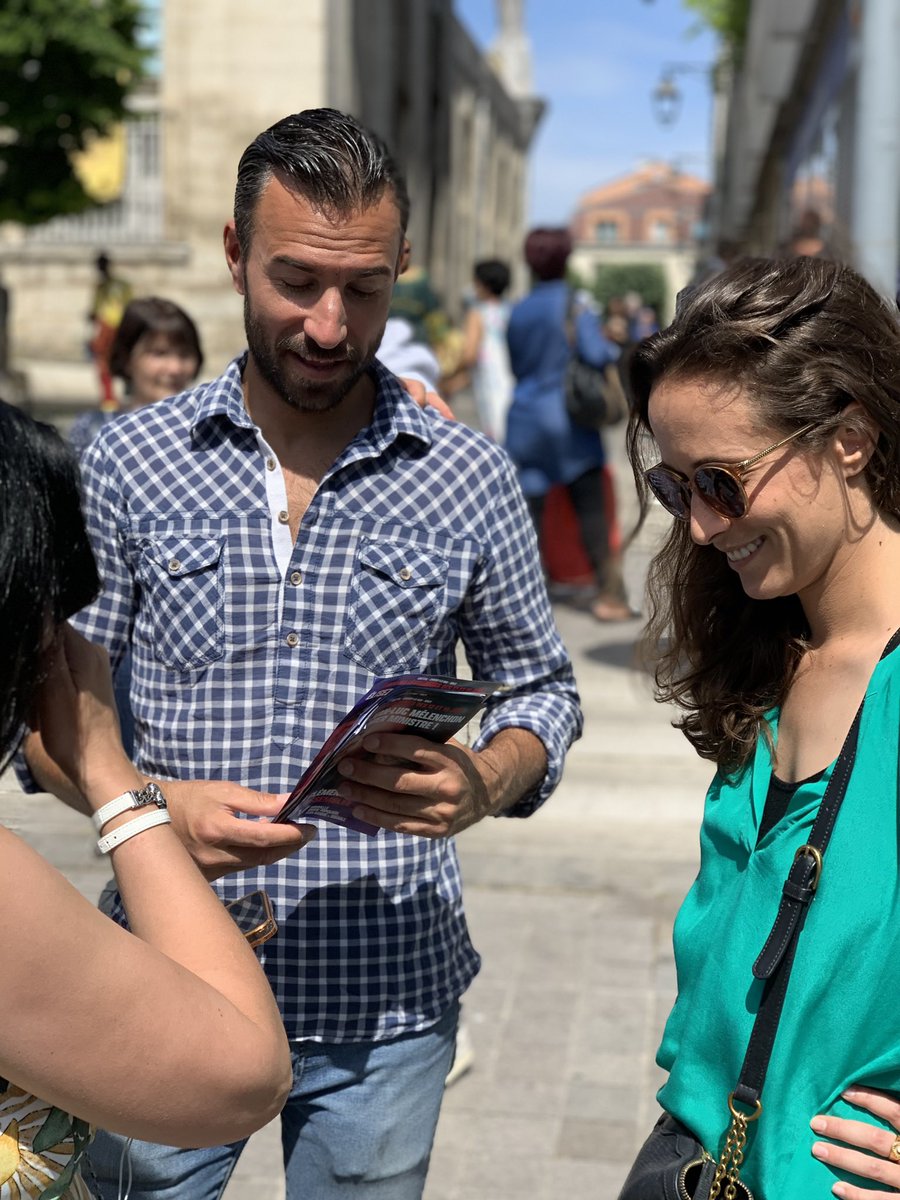 Clemence_Guette's tweet image. Tractage matinal sur le marché d'Orly, puis à Choisy-le-Roi ! 

Quelle énergie ! Quelle ambiance ! 

#NUPES #Guetté2022 ✌🏼