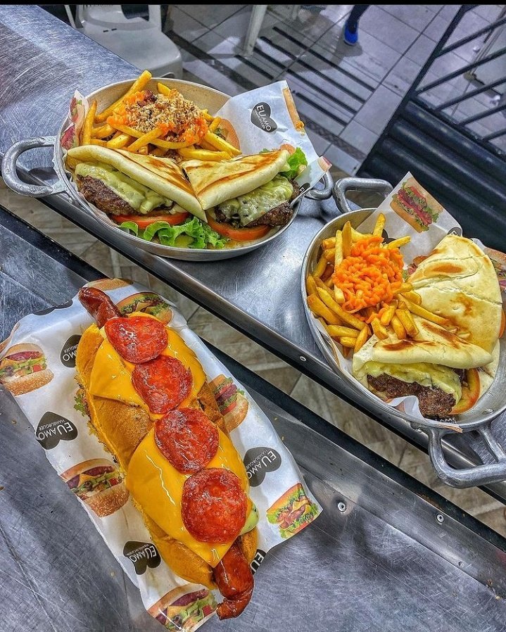 "Good food, good times."😋😋👌

📸 IG nando.burguer