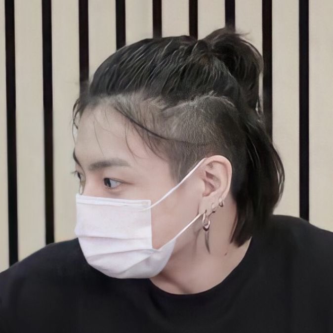 คิดถึงตอนจองกุกไว้ผมยาวมัดจุกไถอันเดอร์คัทคือหล่อแบบหล่อชิบหายเลย ตัดผมทรงไหนก็หล่อ โกงมากโคตรจะลูกรักพระเจ้าเลย<a href="/tag/gardenscapes"class="tags"><span>#gardenscapes</span></a>