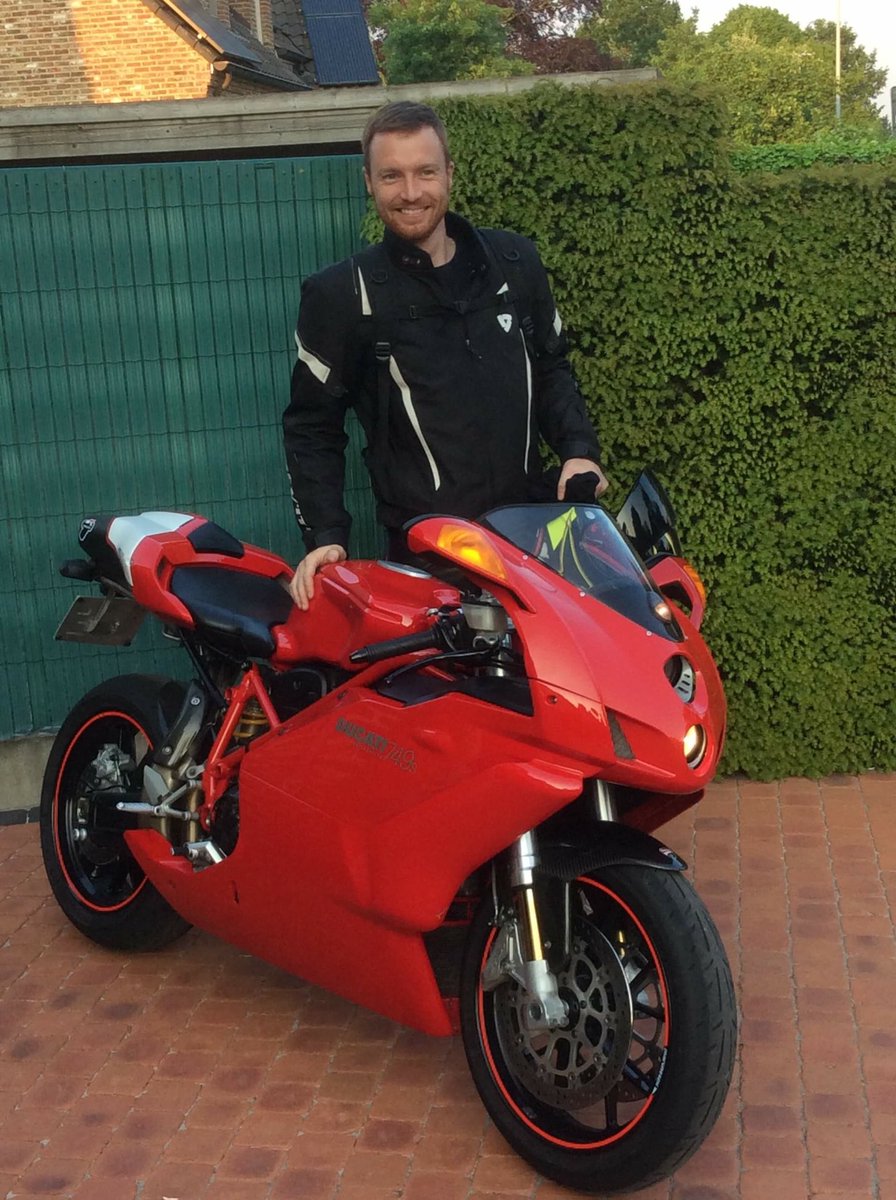 NforNicks's tweet photo. Still love this bike after all those years #ducati#749S https://t.co/521RNydVMn