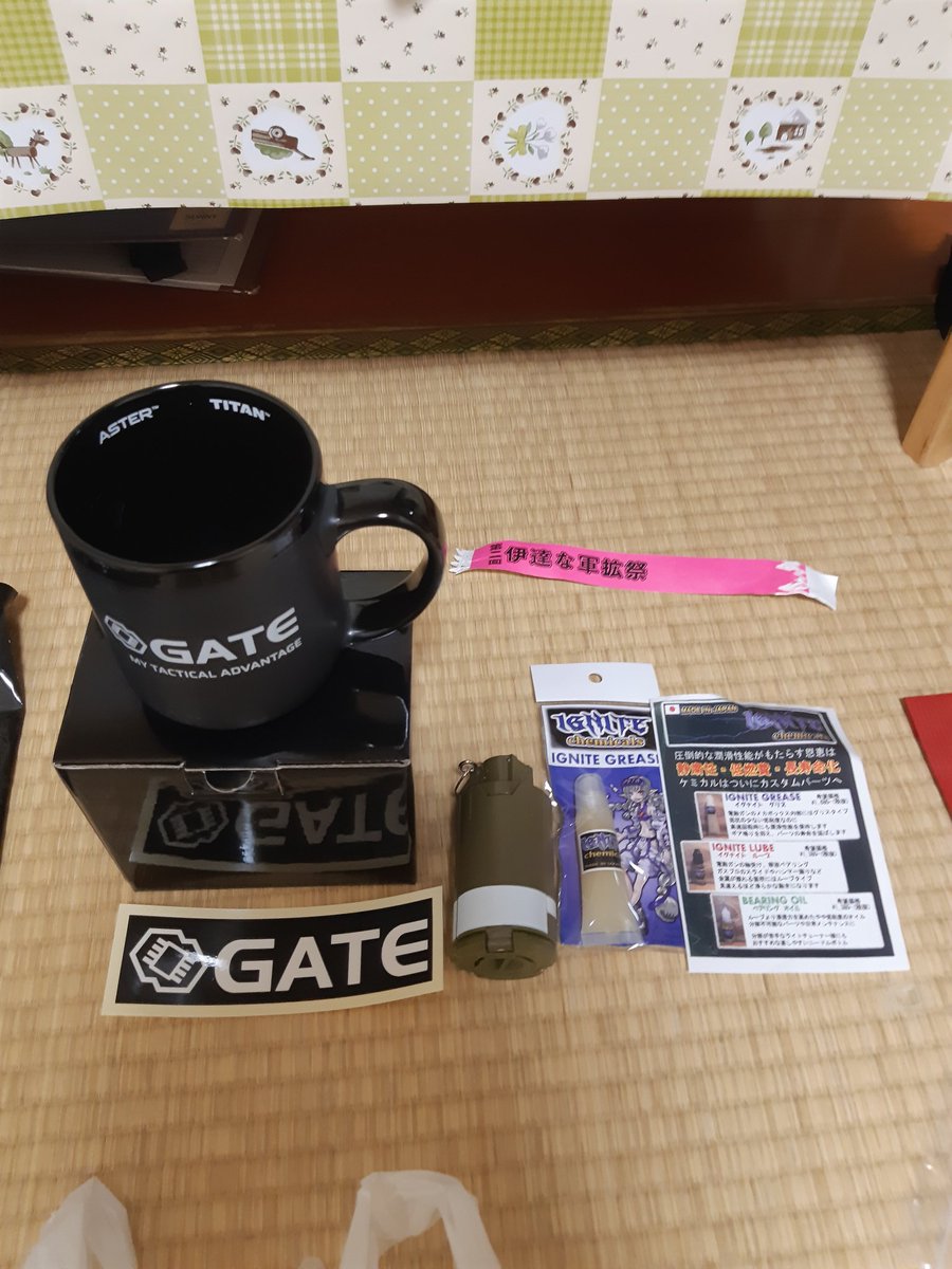 oftoy1's tweet photo. オタリラやらタイタンやらボルクにニトロンさんやら…(*´Д`)
３人の諭吉が英世に化けたんですがね…。 https://t.co/6VwJUxokdu