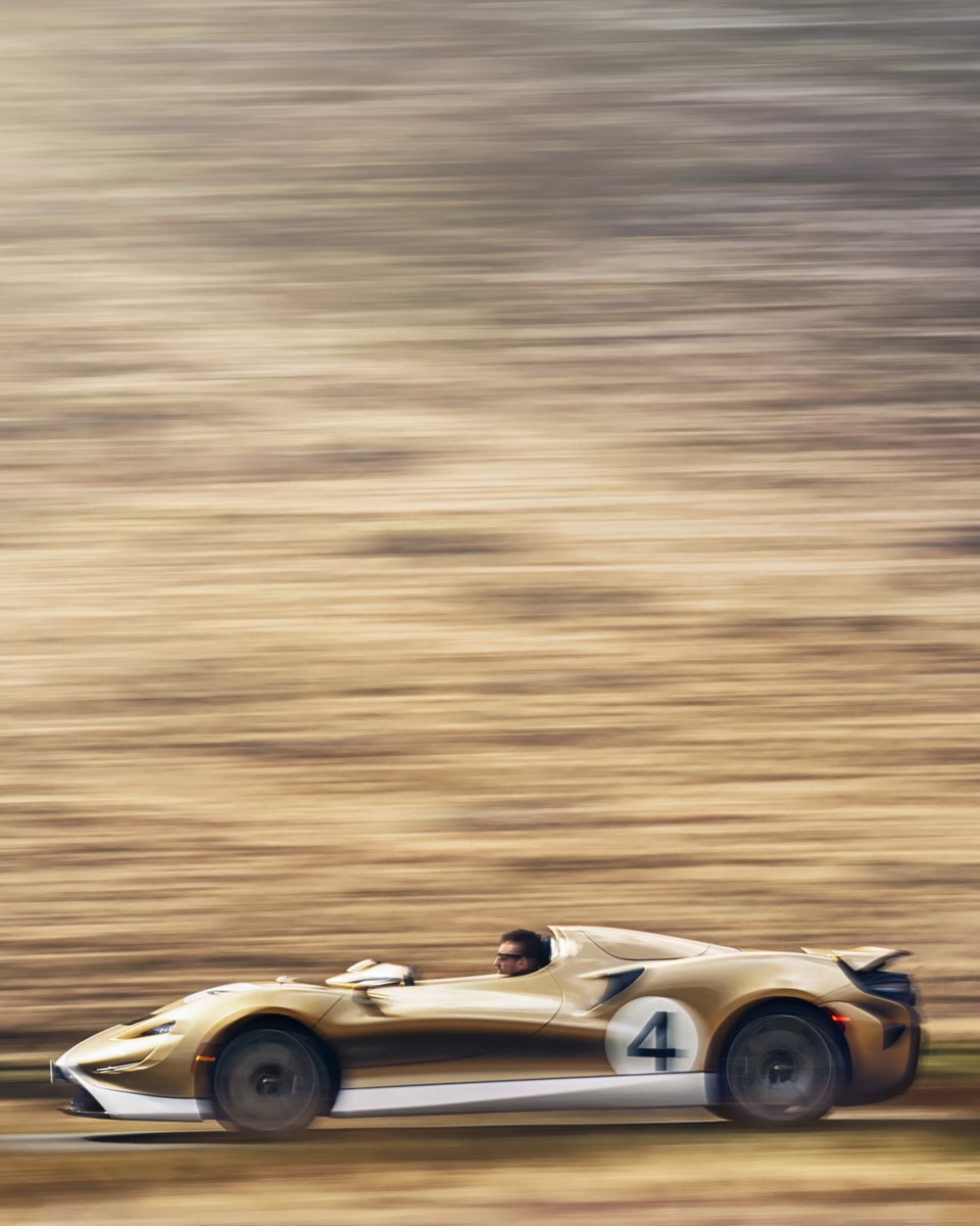 Uncompromised pleasure.
#McLarenElva #Supercar