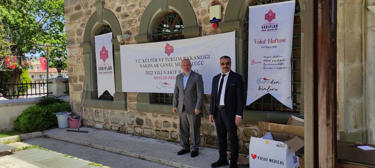 aydinnbulut's tweet photo. İstanbul Vakıflar 1. Bölge Müdürlüğümüzce Vakıf Haftası etkinlikleri kapsamında Tekirdağ ve İstanbul İlinde vakıf camilerimizde  okunan Kur'anı Kerim,  Mevlidi Şerif ve Hatim Kıraatı Vakıf Abide Eserleri ve Hayri Hizmetleri  bizlere bırakan Ecdadın ruhuna ithaf edildi. https://t.co/h2ak9teG5N
