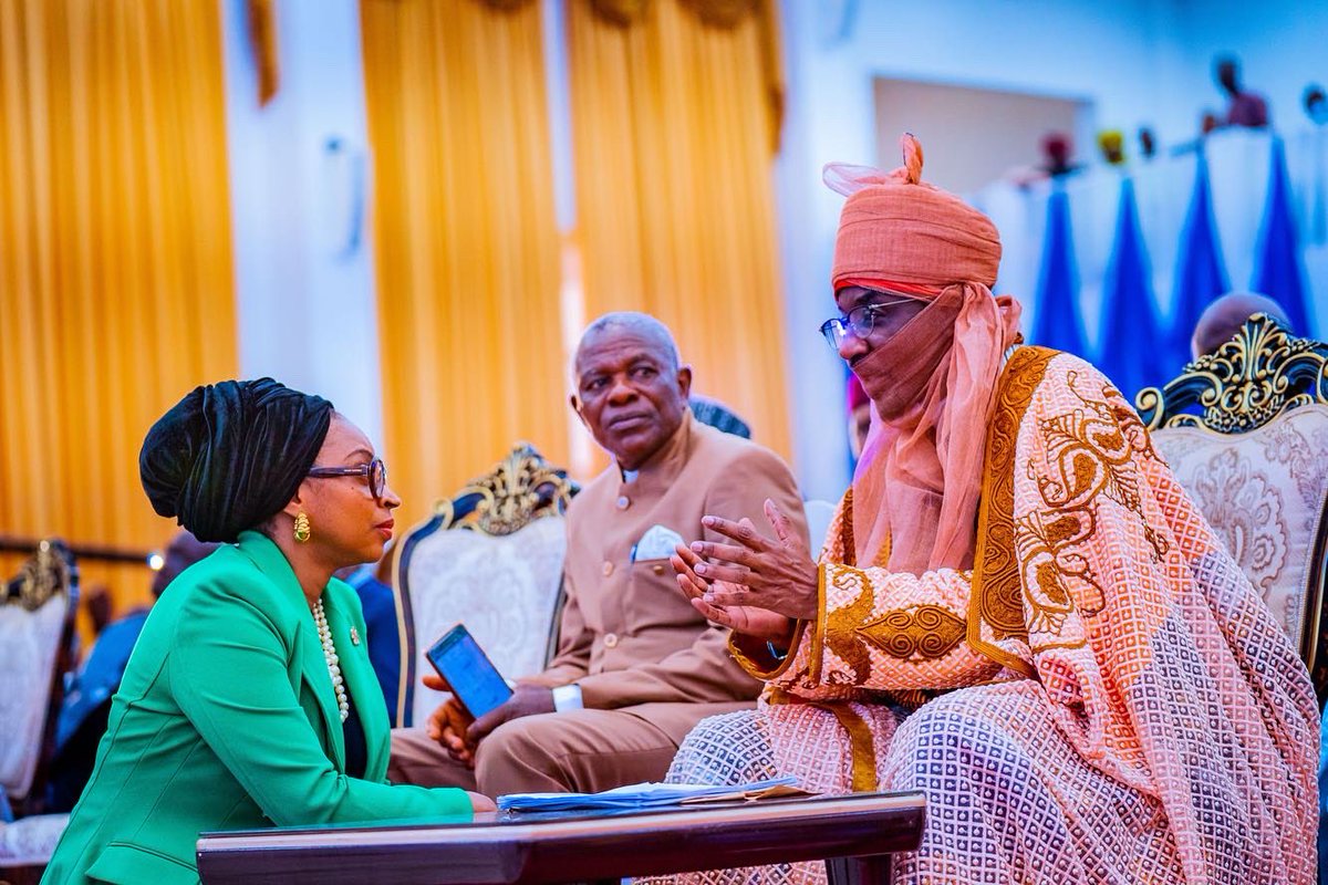 joduwole's tweet photo. I was privileged to be a panelist alongside my host, Gov Abdullahi Sule and Gov Godwin Obaseki, discussing Subnational ease of doing business reform strategies at the inaugural Nasarawa Investment Summit held on May 11 2022 themed “Collaborating for Growth”.
#wemoveeeee🇳🇬🇳🇬🇳🇬📌 https://t.co/Bp7WKL7D4G
