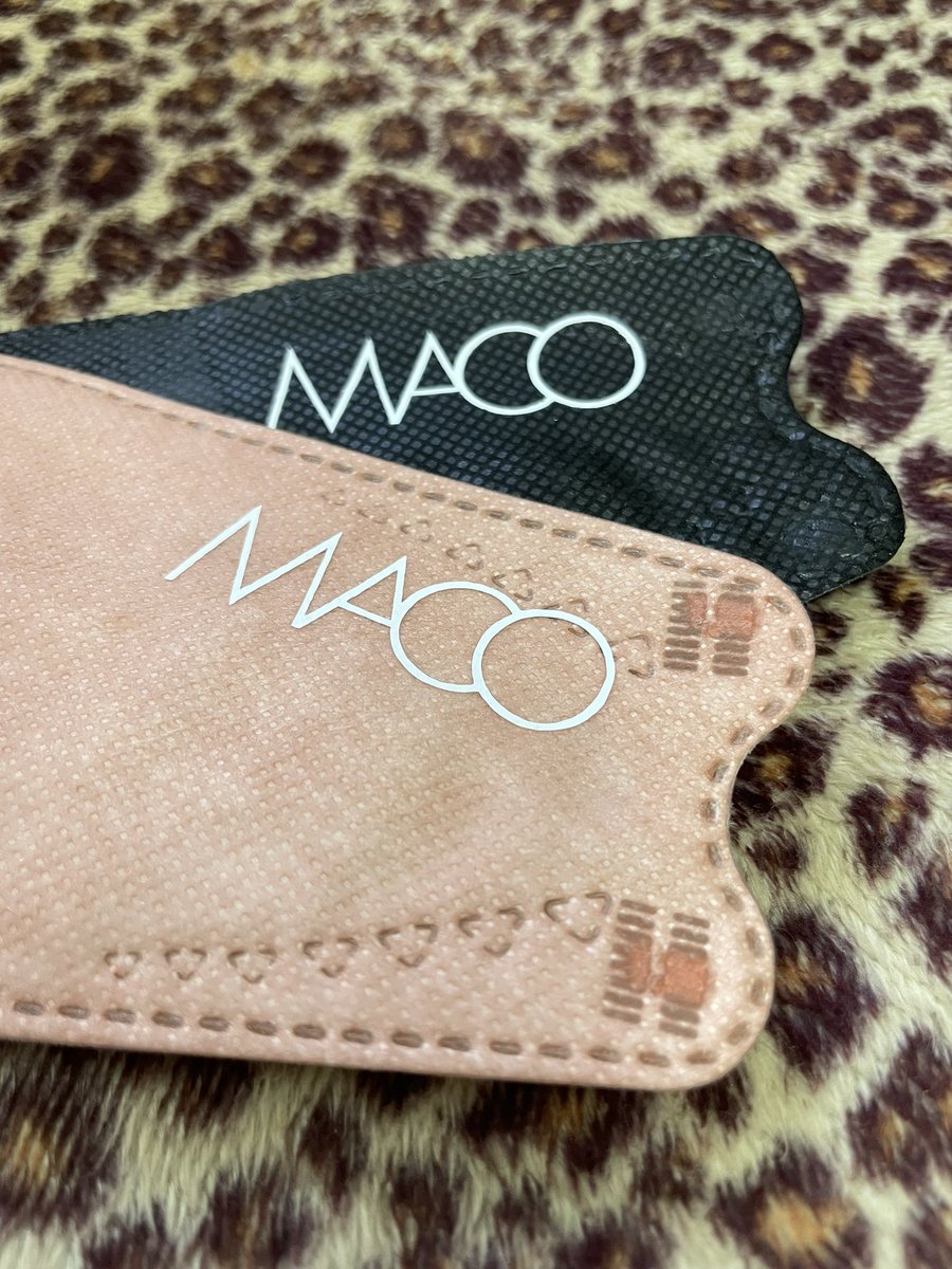 share_ton_sha's tweet photo. さぁ、いよいよだぁ〜♪会場入りしましょ🙋♂️🙋♀️MACOちゃんマスク😷ご希望の方はお声かけくださいね👍✨
#MACO
#WePromised
#WePromisedTour2022 https://t.co/lRAXCOF9PY