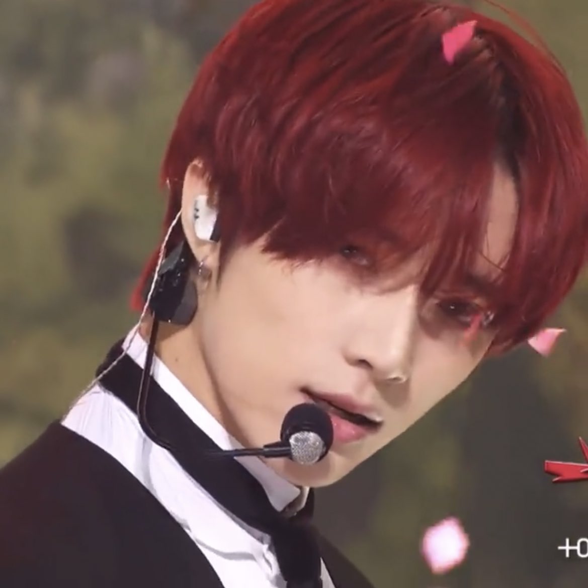 313fiIe's tweet photo. beomgyu ending fairy ♥️ https://t.co/g1Ko40Pbpu