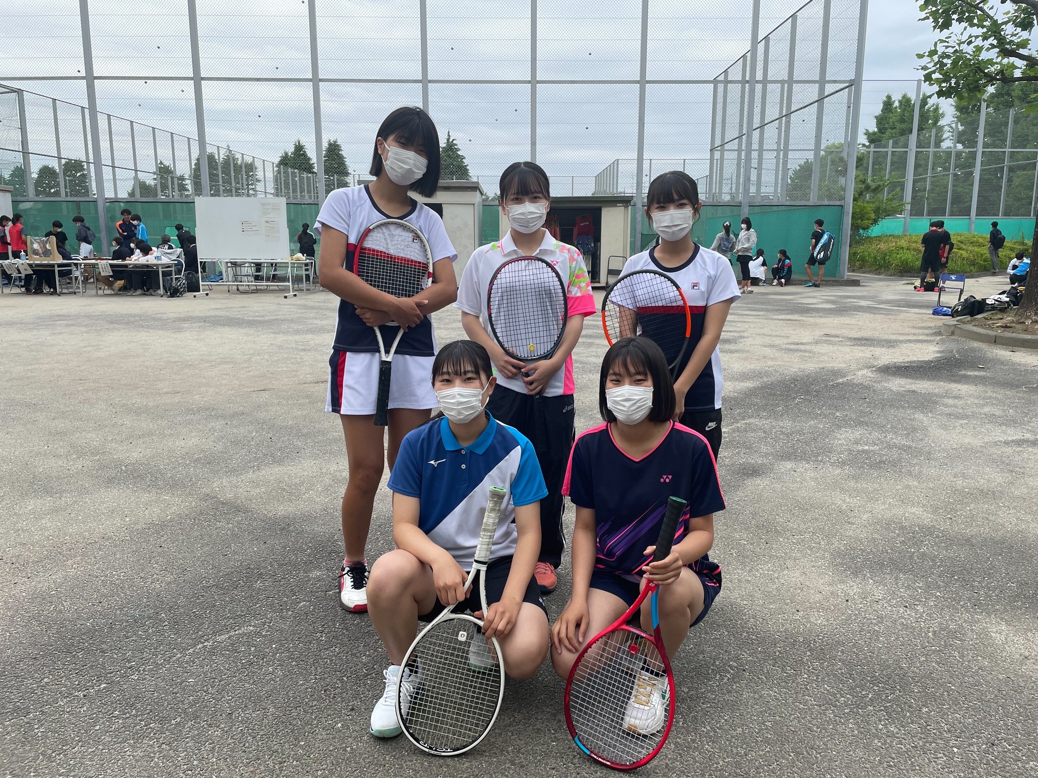 東京都立第五商業高等学校 公式 本日 硬式テニス部がインターハイ予選の団体戦に臨みました 男子は南平高校に0 3敗退 女子は狛江高校に1 2敗退と悔しい結果になりました 夏に控えた都立団体戦に向け この経験を糧に全員で向上していきます 応援