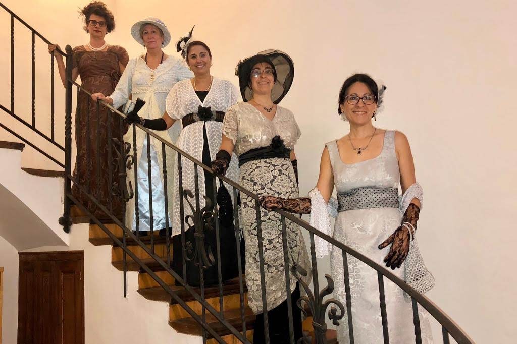 CineAlhambra's tweet photo. Avui a les 18.00h una #Meravellosa #Sessió de #Cine i #Modernisme ❤ https://t.co/CBBjwB5k3V