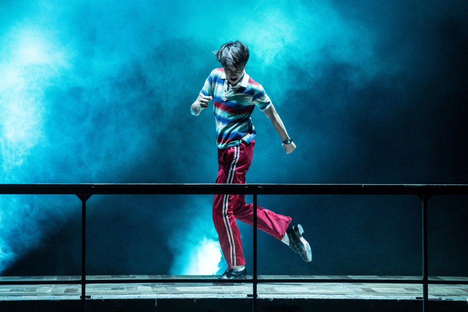 BILLY ELLIOT El Musical (@billyelliot_es) on Twitter photo El 22 de mayo nos despedimos, ¡no te quedes sin ver a BILLY ELLIOT en el <a href="/teatrevictoria/">Teatre Victòria</a> de #Barcelona! Compra tus entradas en billyelliot.es/entradas El 22 de mayo nos despedimos, ¡no te quedes sin ver a BILLY ELLIOT en el <a href="/teatrevictoria/">Teatre Victòria</a> de #Barcelona! Compra tus entradas en billyelliot.es/entradas