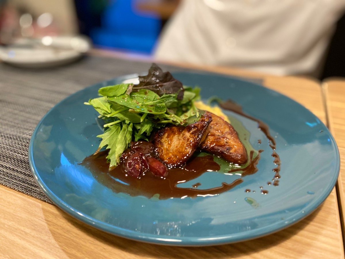 Buttonya_Coffee's tweet photo. 昨日は、ボタン屋のノベルティドリップバッグのご注文を頂いた、洋食バルエイルさんのOpenの日。
仲間3人で食事に行きました🥙🍝🍷
お客さん1号、第1歩目は私でした😀
#deail #洋食バルエイル #ボタン屋焙煎堂 #ドリップバッグ https://t.co/pDwqG1VuxI