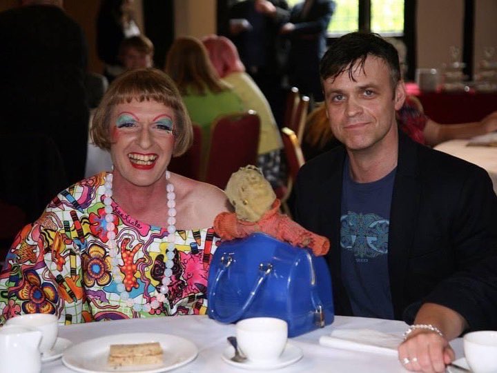according2mcgee's tweet photo. With @Alan_Measles a while back.
We went for a walk in @MuseumGardens and had tea and scones in the Hospitium. Well done @YorkMuseumTrust. More soon? @VisitYork
#graysonperrysartclub #graysonperryexhibition #graysonperry #accordingtomcgee https://t.co/jSIofd6EZb