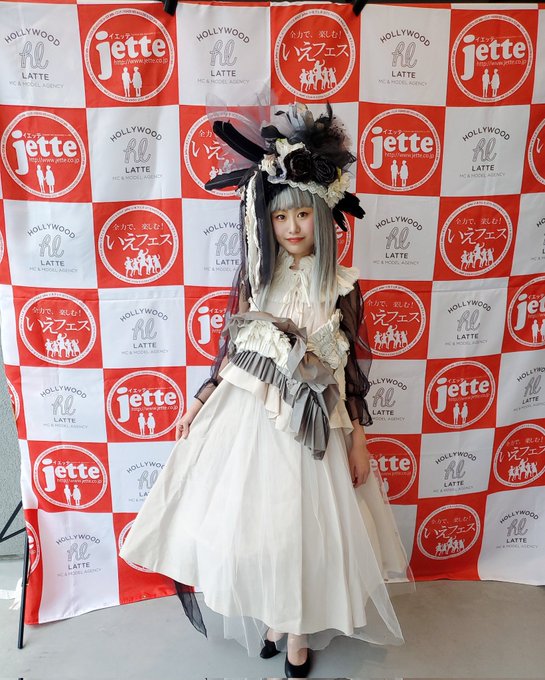 Twitterのコスプレ画像39