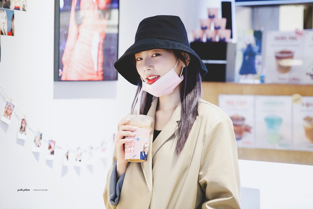 200516 

#지유 #JIU
#드림캐쳐 #DREAMCATCHER
<a href="/hf_dreamcatcher/">드림캐쳐 Dreamcatcher</a>

© paleplum_