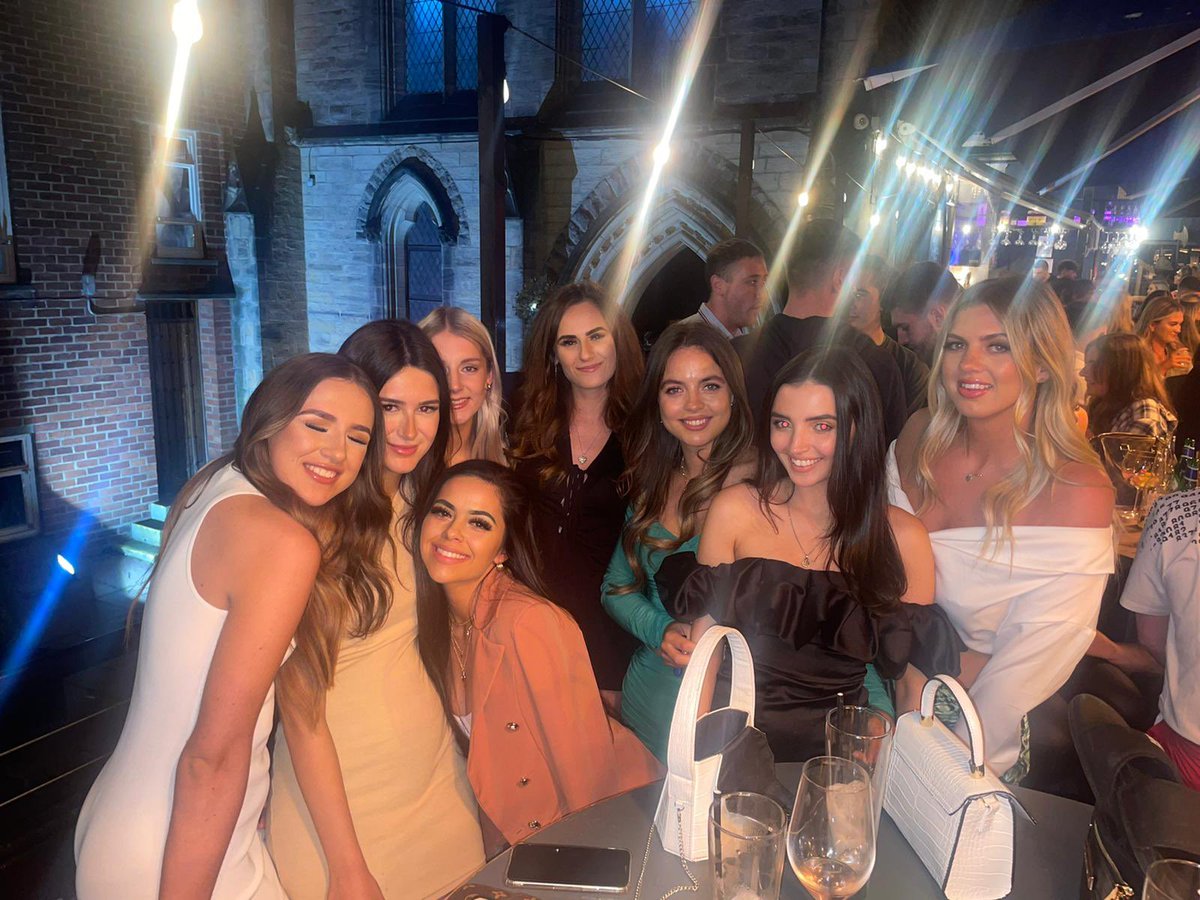 ERAC_U32FFG tweet media