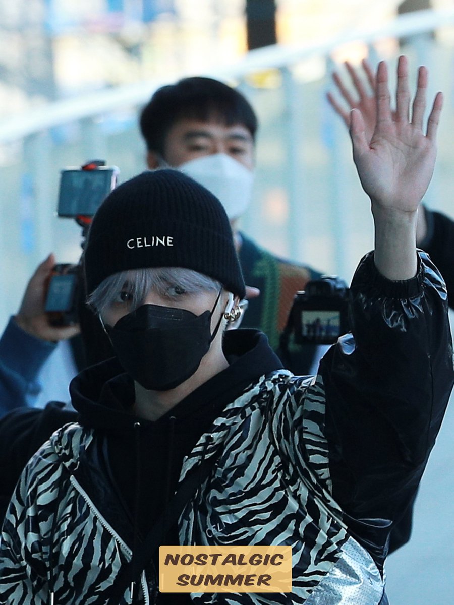 220515 HD Taeyong ICN airport going to Japan
🌹🇯🇵

#태용 #이태용 #TAEYONG