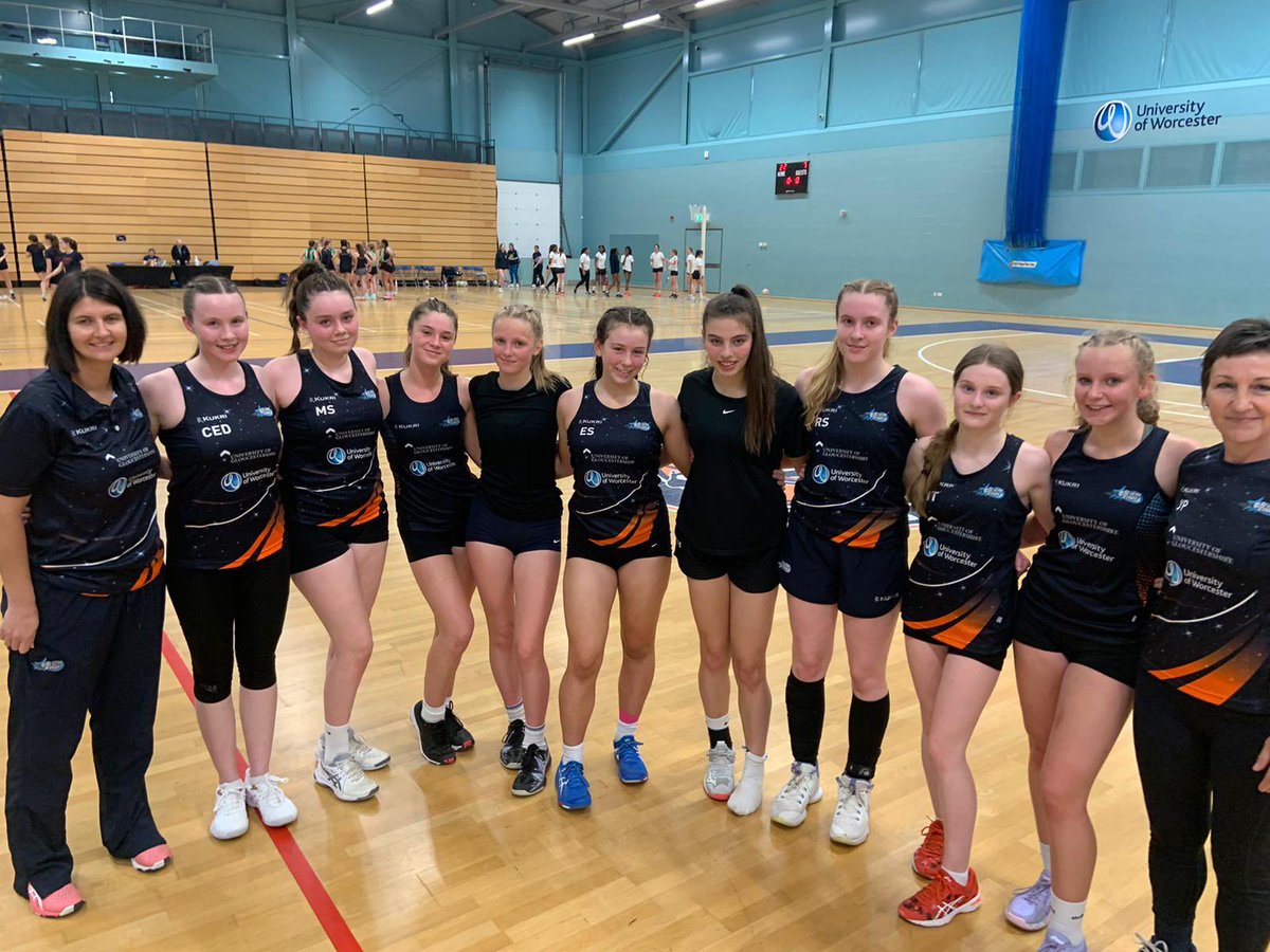 SGSPEDept's tweet image. Fabulous end of season tournament for our U17 Severn Stars Nova 🤩finishing 8th place after a very physical fast paced match. Super effort from all 9 players Rhianna earning herself POM. 🤩🤩 #SGSPE #SGSnetball #SGSdifference @SevernStarsPP